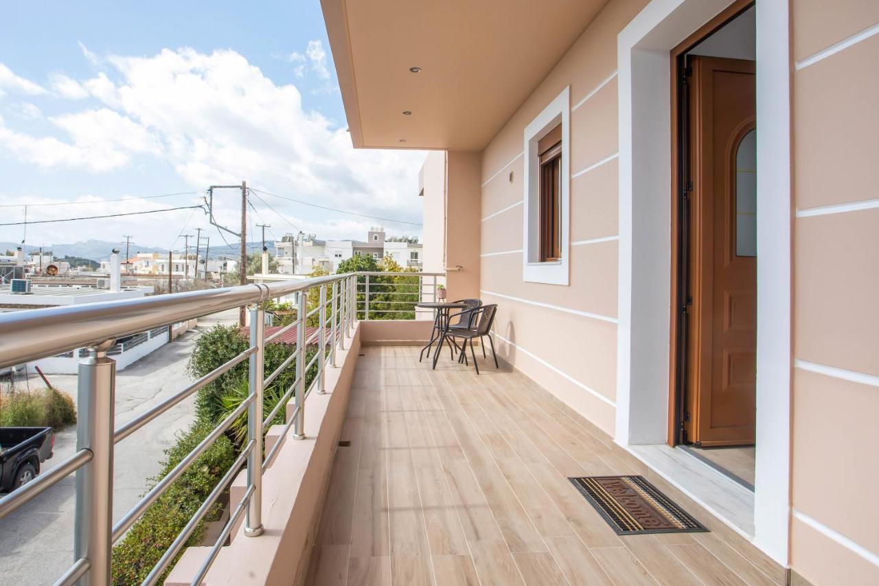 M&E Apartments Haraki Exterior photo